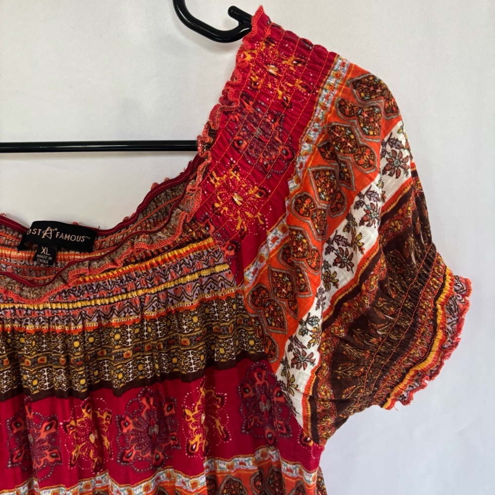 Almost Famous
XL - Picture 3 of 6